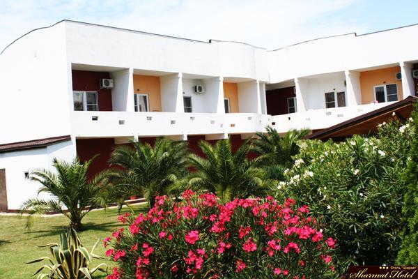 Hotel Sharmat Pizunda Exterior foto