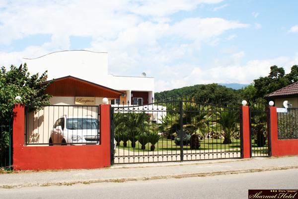 Hotel Sharmat Pizunda Exterior foto